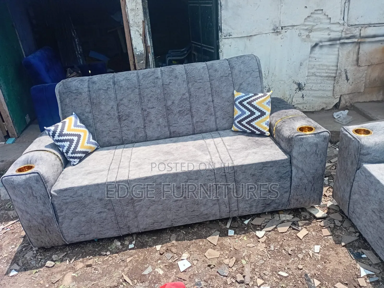 Velvet Permanent 3seater for Sale