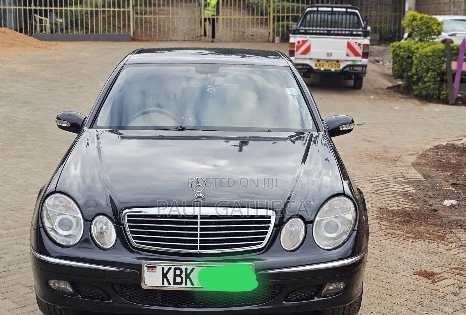 Mercedes-Benz E200 2005 Black