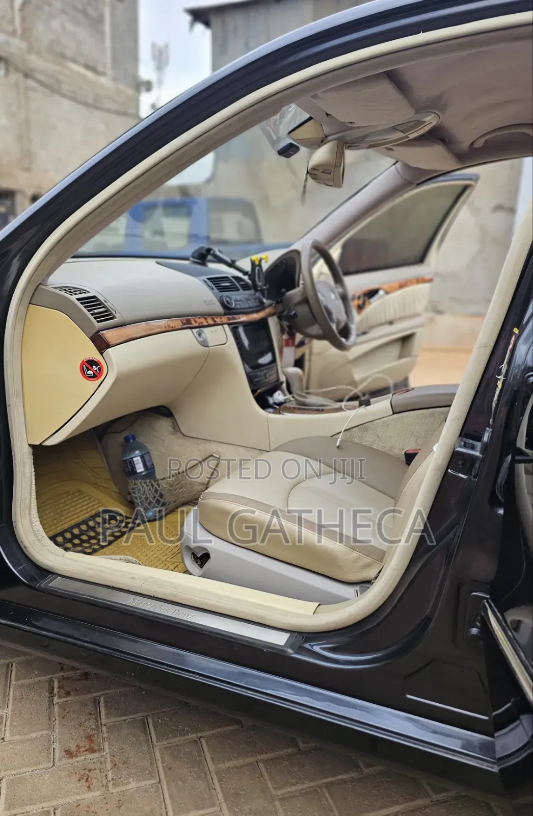 Mercedes-Benz E200 2005 Black