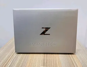 New Laptop HP ZBook Firefly G9 16GB Intel Core i7 SSD 512GB