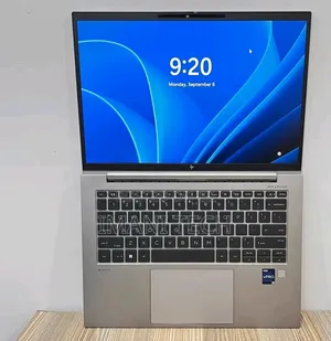 New Laptop HP ZBook Firefly G9 16GB Intel Core i7 SSD 512GB