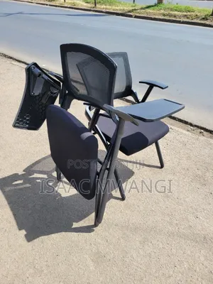 Mordern Folding Chair With Writing Tablet