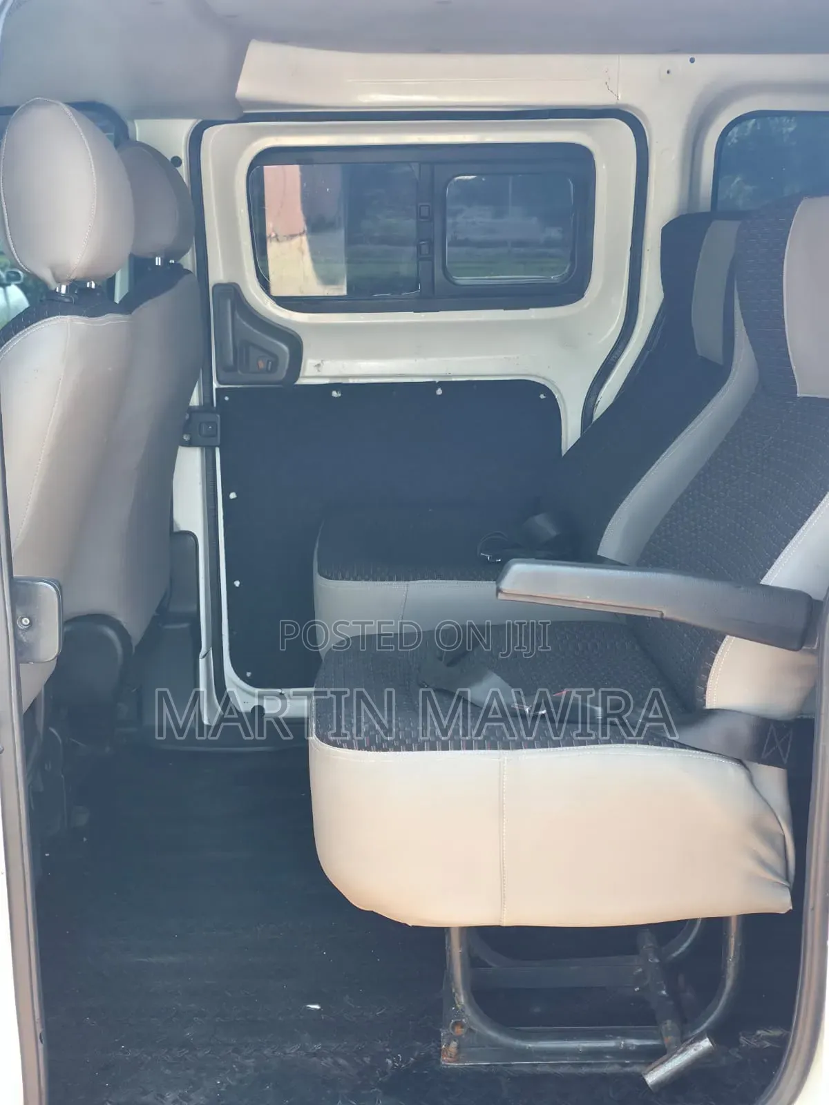 Nissan NV200 2013 White