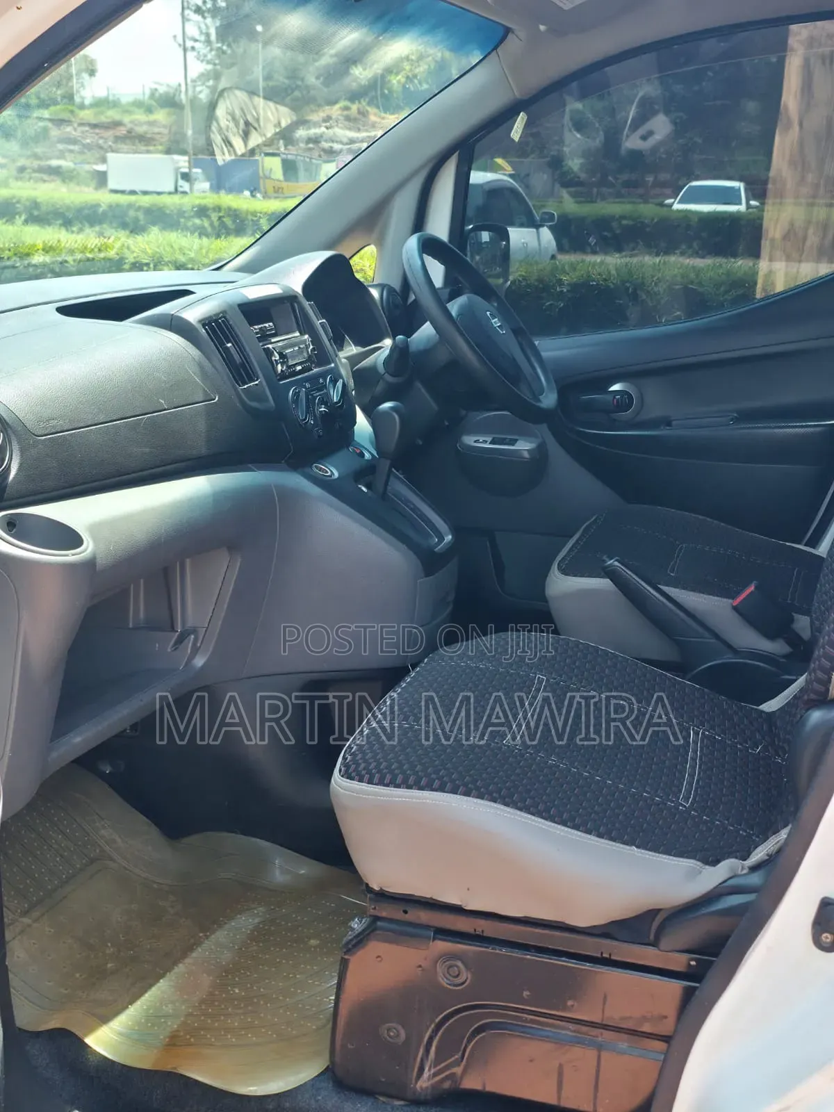Nissan NV200 2013 White
