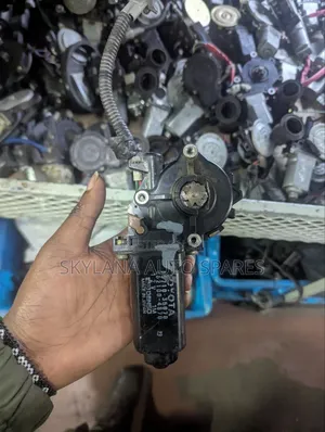 Toyota 100 Window Motor