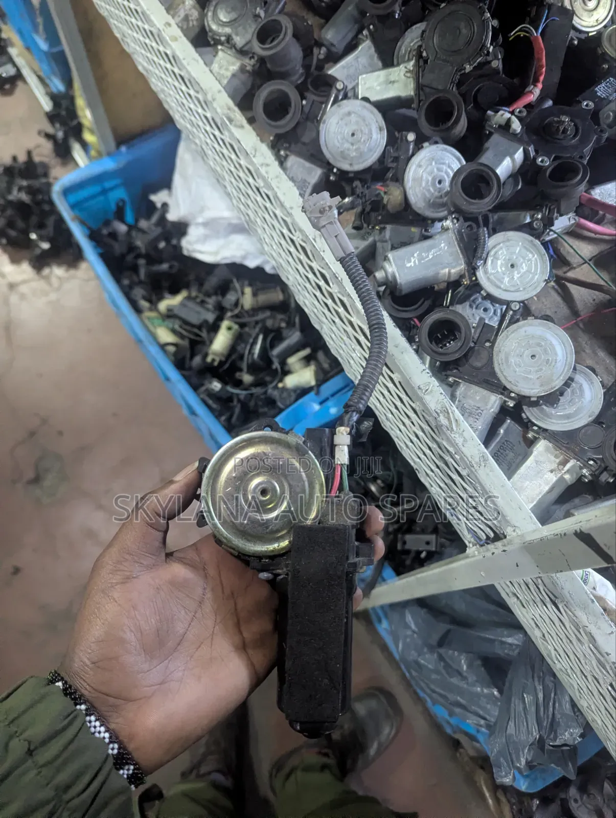 Toyota 100 Window Motor