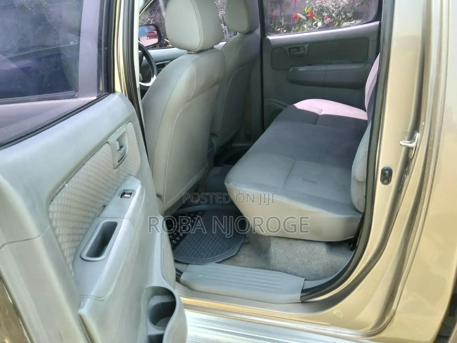 Toyota Hilux 2.5 D-4D Double Cab 2008 Brown