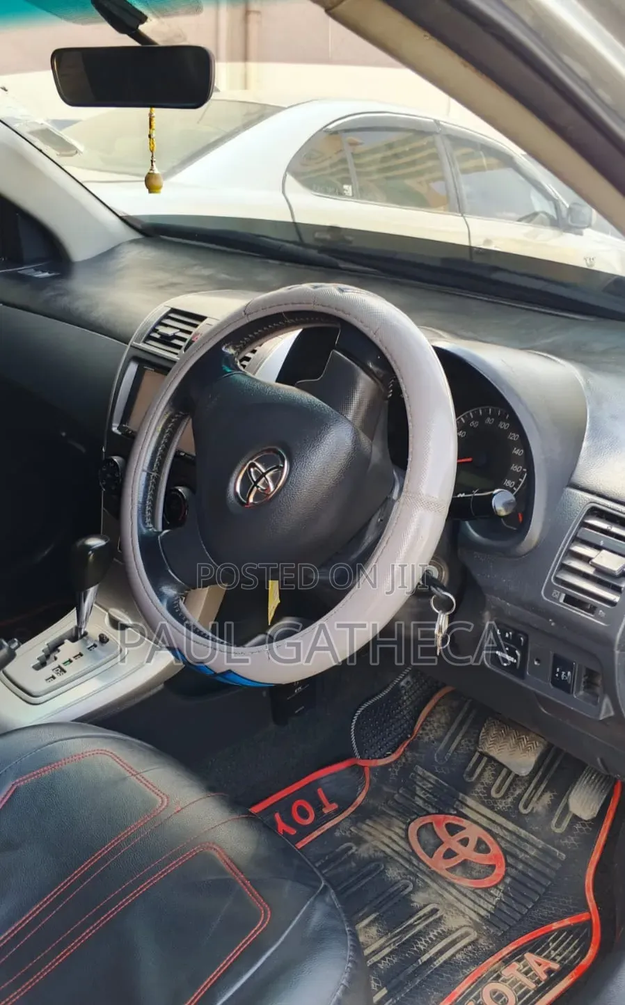 Toyota Corolla Fielder 2010 Silver