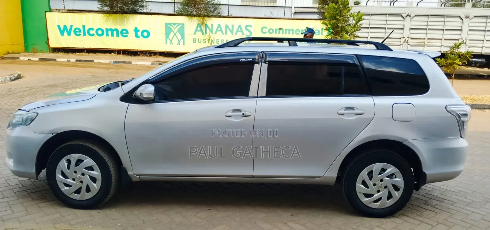 Toyota Corolla Fielder 2010 Silver