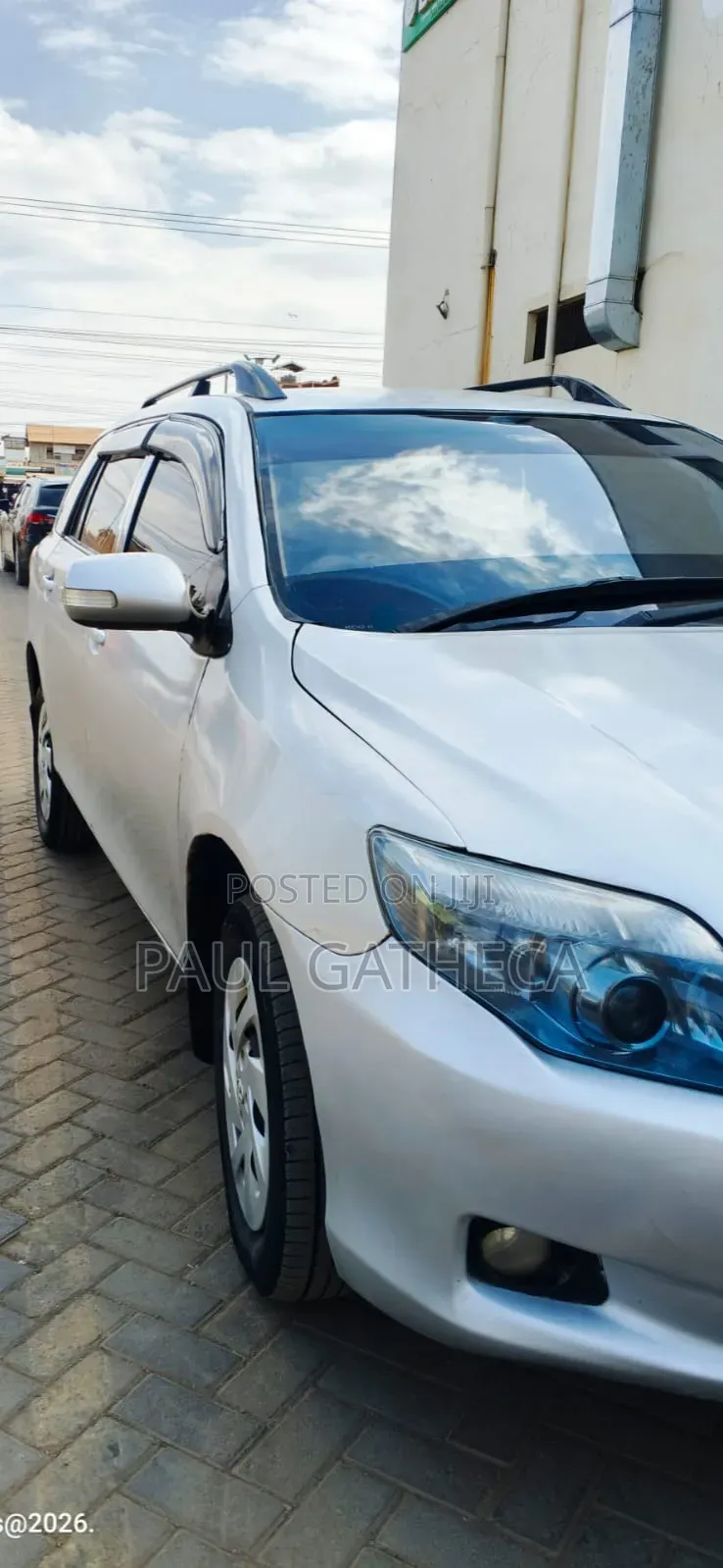 Toyota Corolla Fielder 2010 Silver