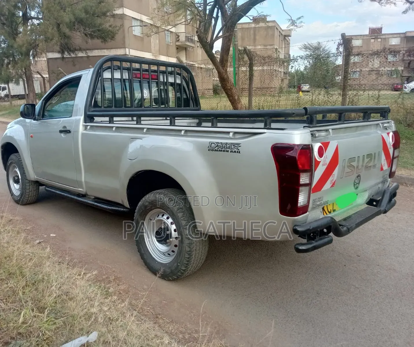 Isuzu D-MAX 2020 Gray