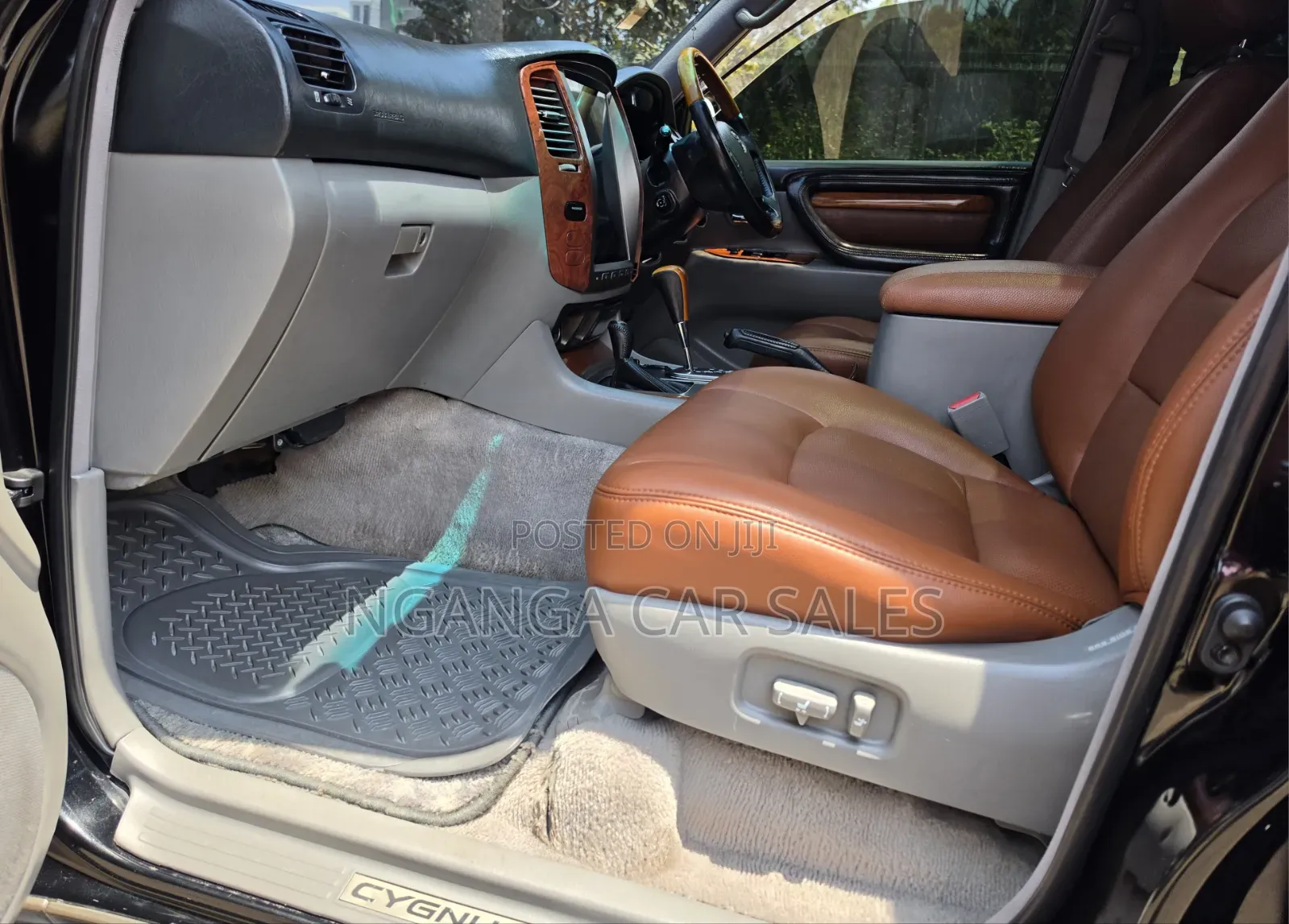 Toyota Land Cruiser 2005 Black