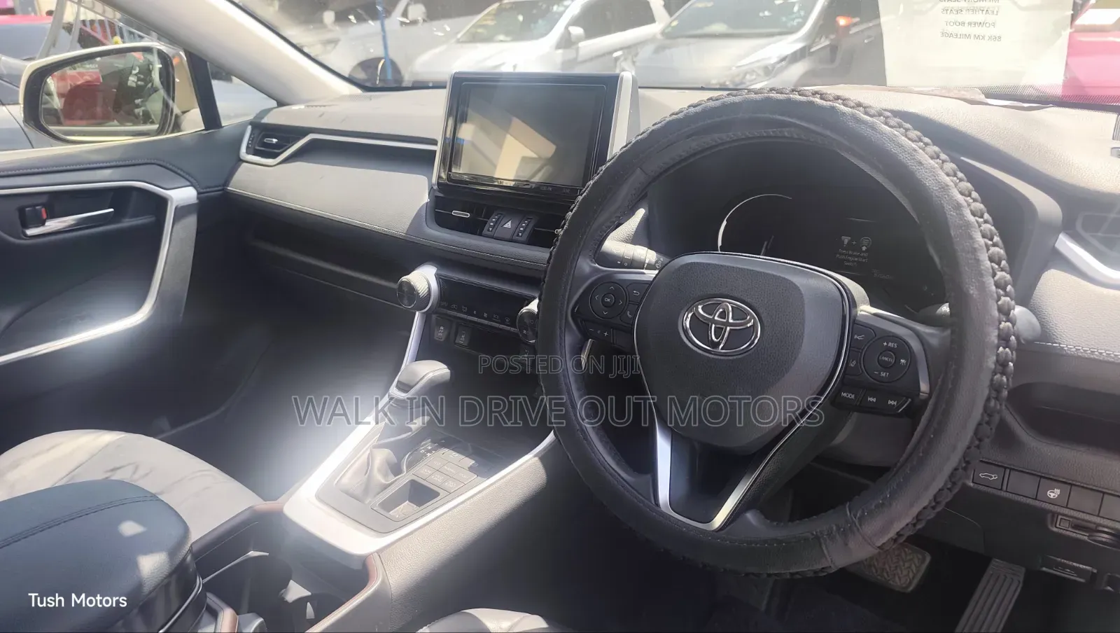 Toyota RAV4 2019 Pearl