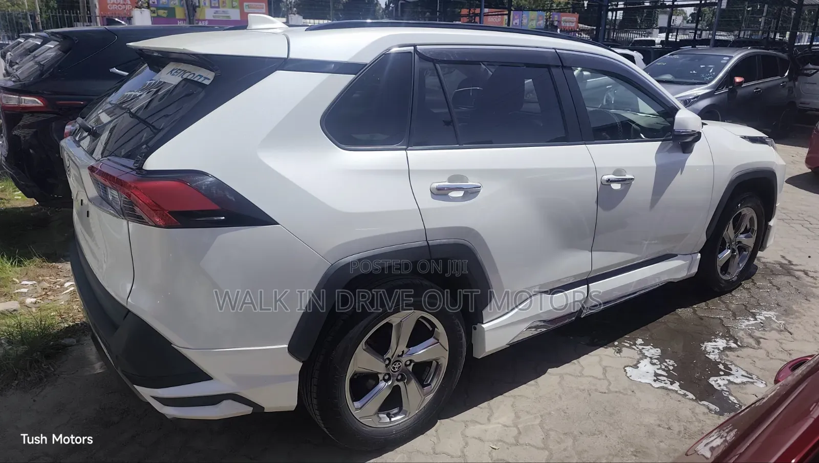 Toyota RAV4 2019 Pearl