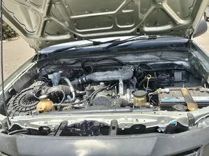 Toyota Hilux 2.5 D-4D 2008 Silver