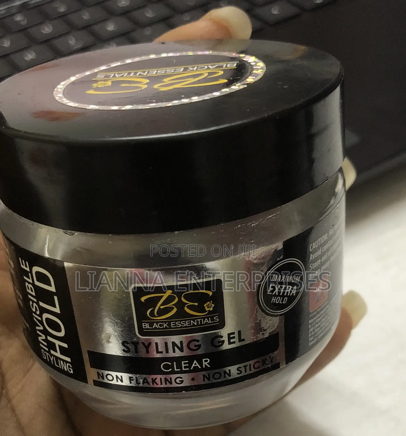 Styling Gel**black Essential * 150g