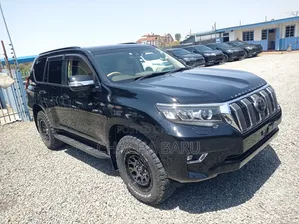 Toyota Land Cruiser Prado 2019 Black