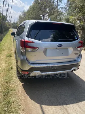 Subaru Forester 2.5i Premium AWD 2018 Gray