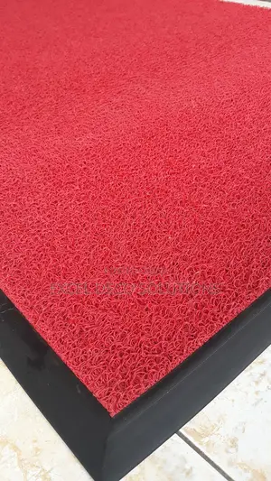 PVC Noodle Mat – High-Traction Cushion Floor Matting
