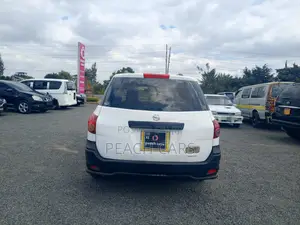 Nissan Advan 2010 White