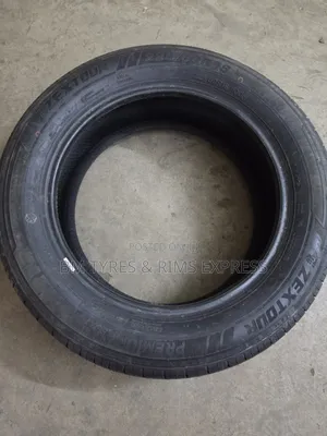 225 /60 R18 Zextour Tires (Highway)