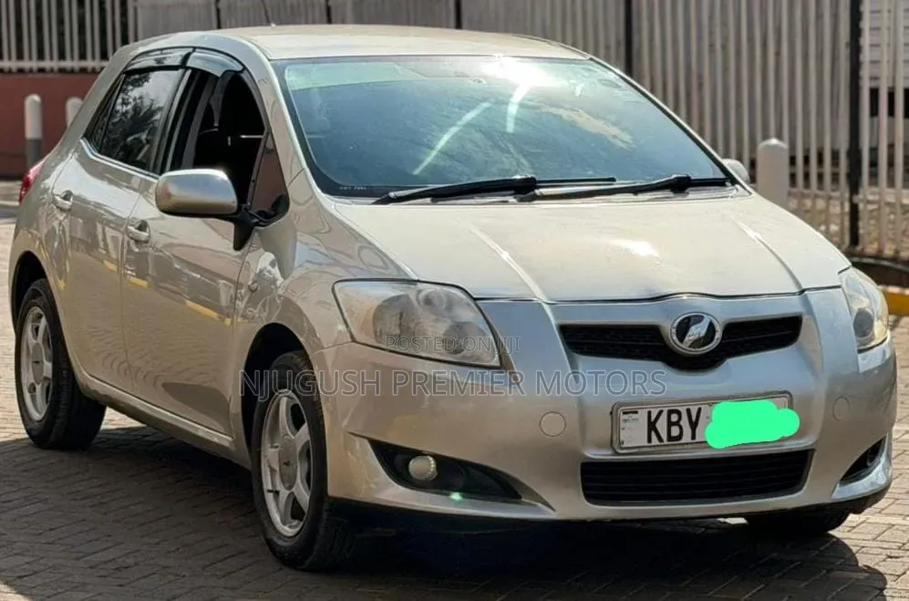 Toyota Auris 2006 Silver