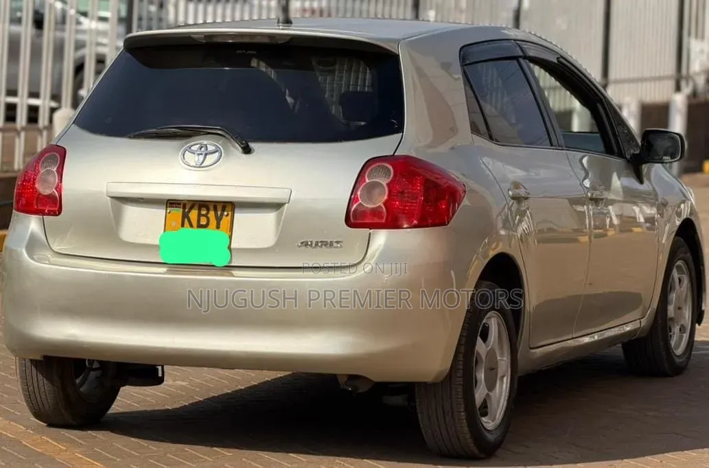 Toyota Auris 2006 Silver