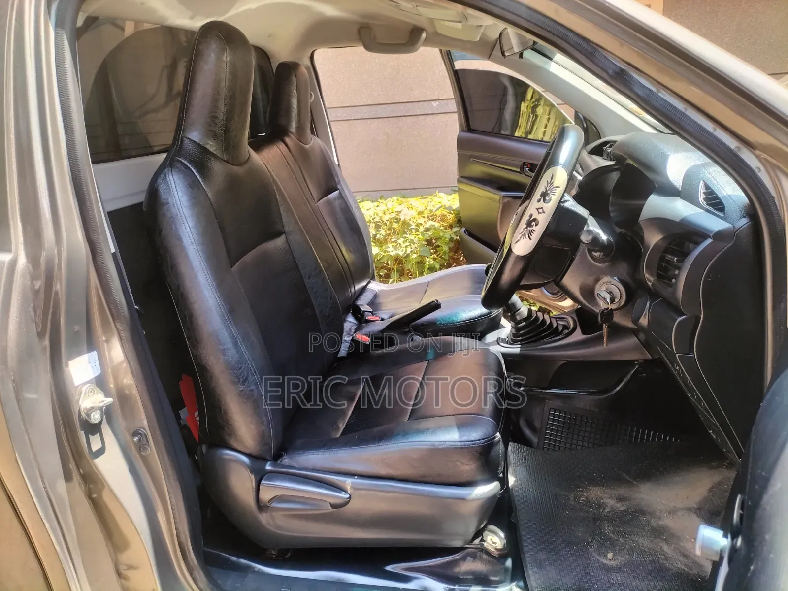 Toyota Hilux 2018 Gray