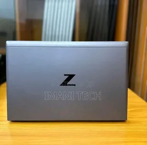 Laptop HP ZBook Firefly 14 G7 16GB Intel Core i7 SSD 512GB