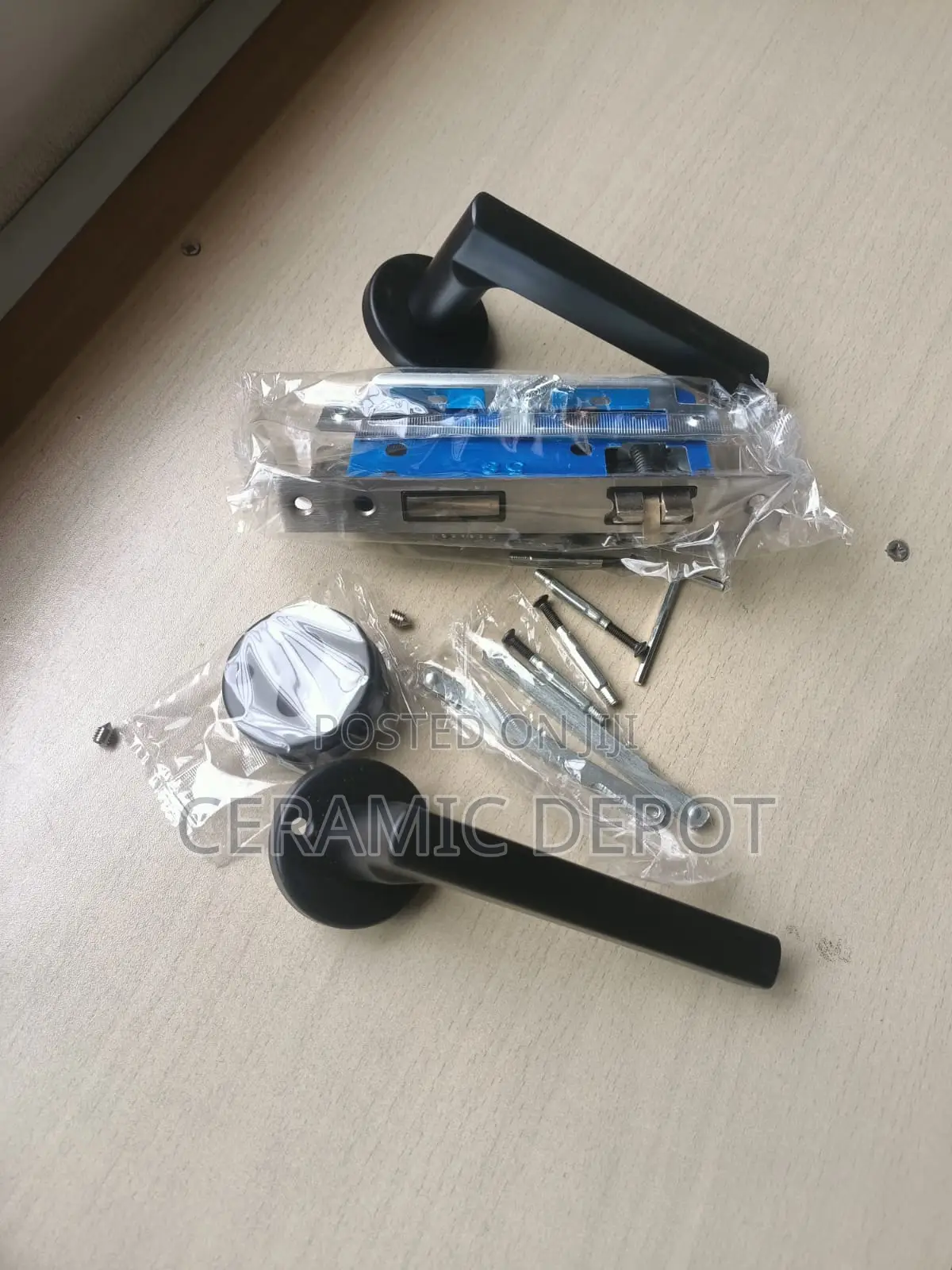 Door Lock With Handle-151-02