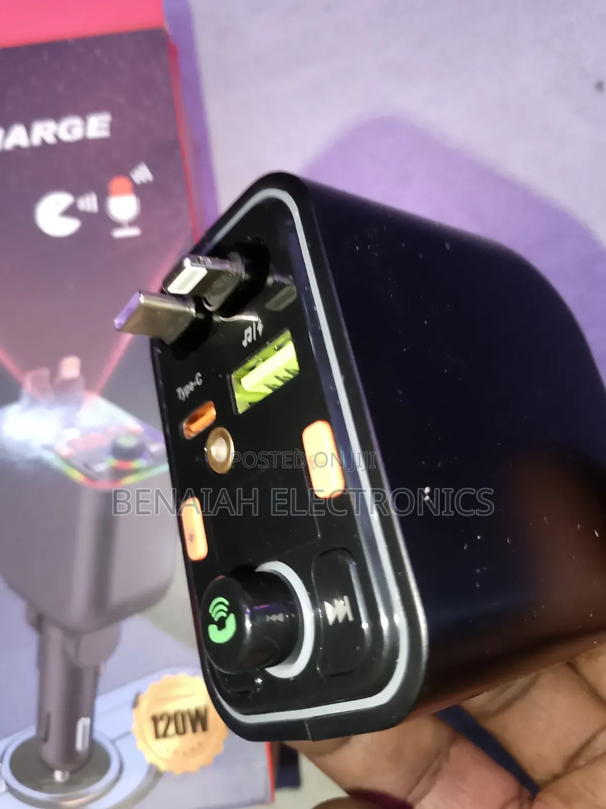 Car Super Fast Charger/Modulator Two Attached Cables Type C & iPhone