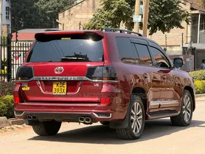 Toyota Land Cruiser 4.6 V8 ZX 2014 Red