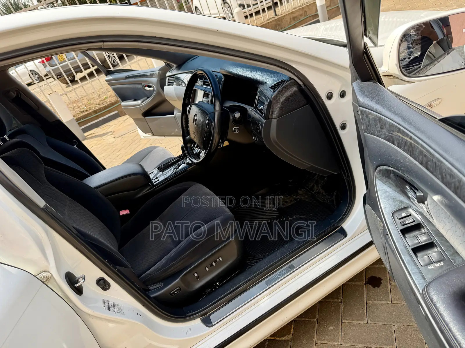 Toyota Crown 2007 Pearl