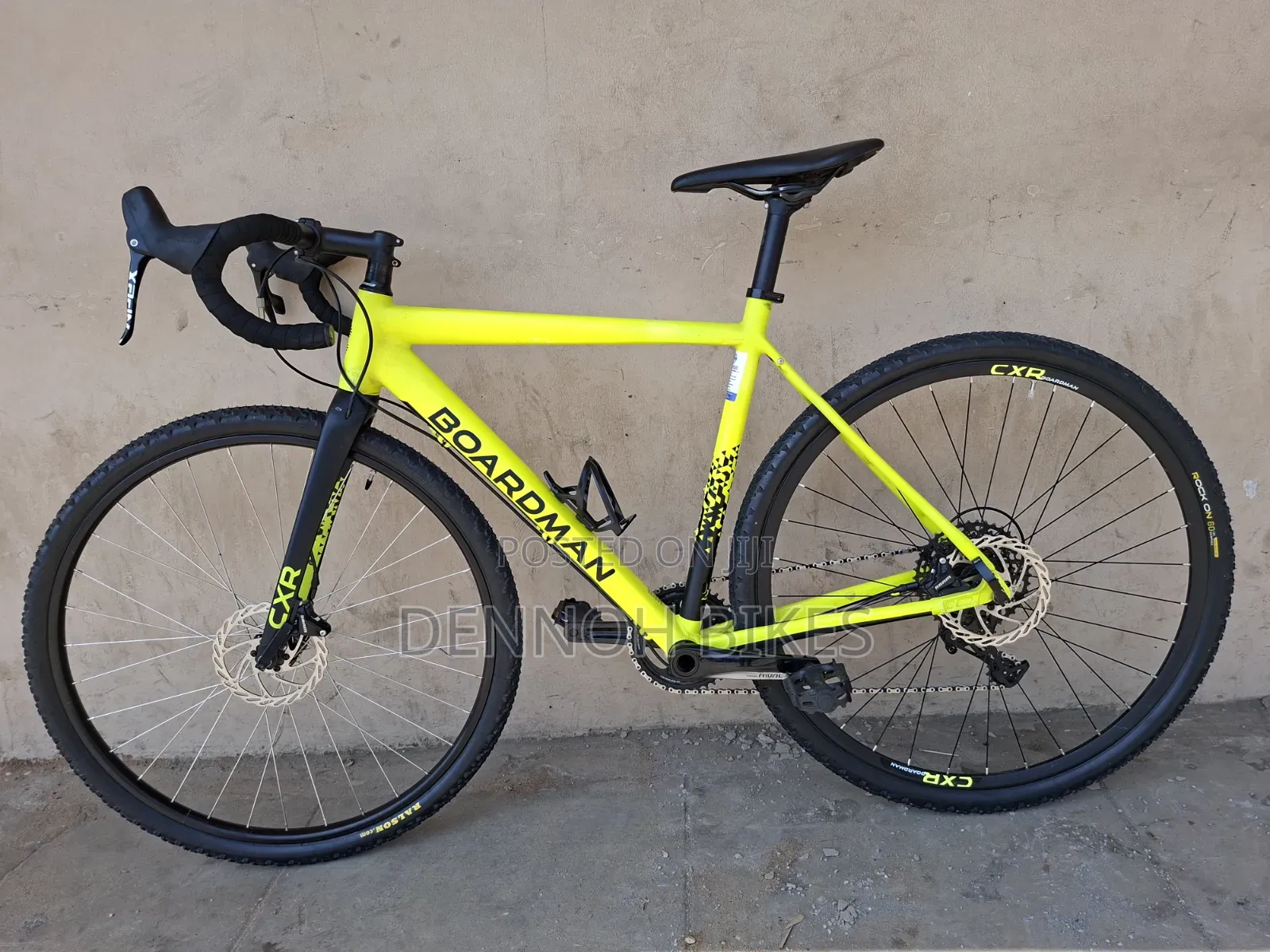 Boardman CXR 8.9 Gravel Bike