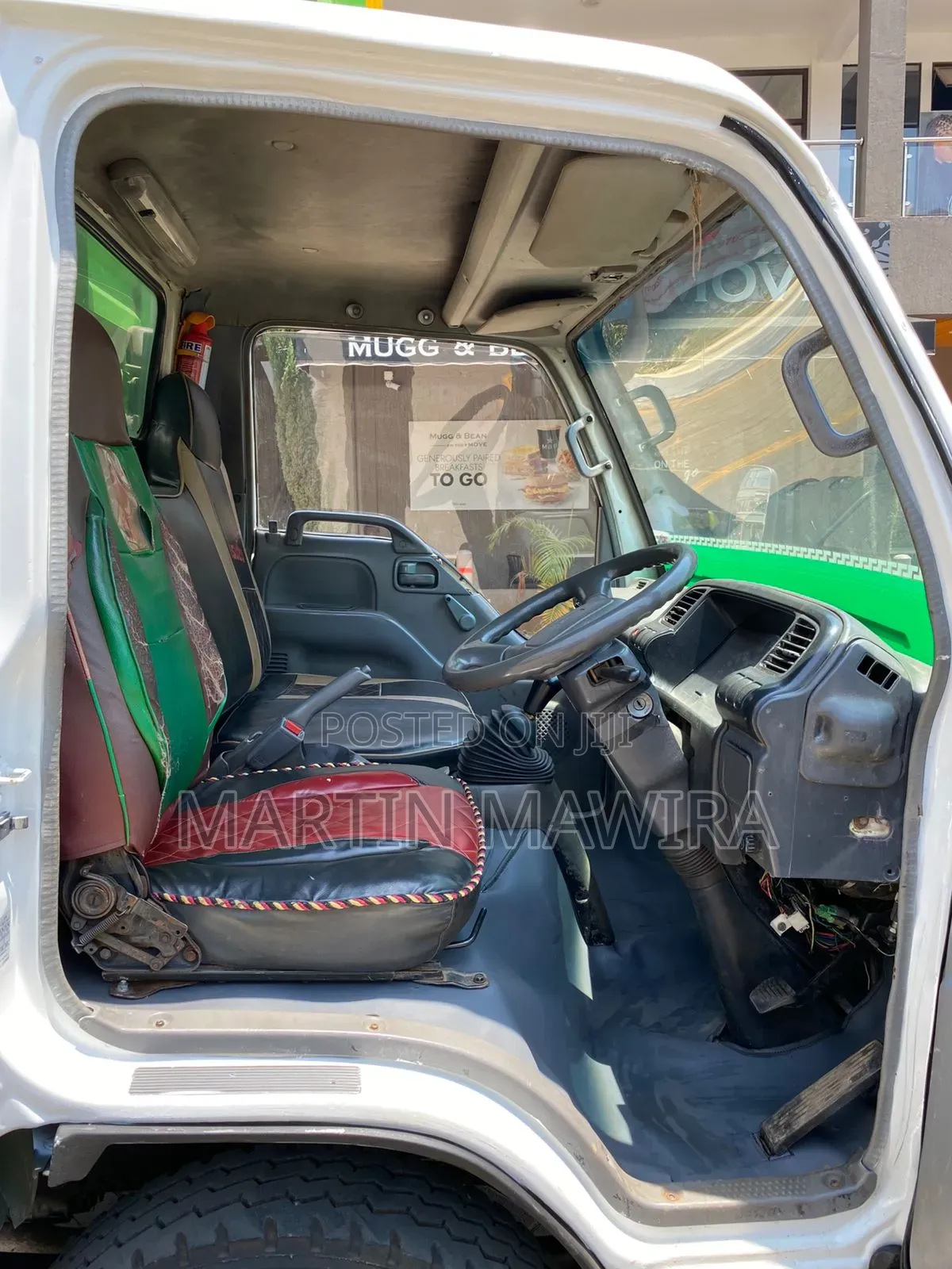 Isuzu NKR Open
