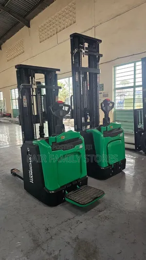Full Electric Pallet Stacker 4meters With Lithium Battery