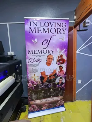 Broad Base Roll Up Banners