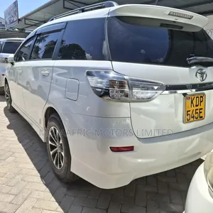 Toyota Wish 2016 White
