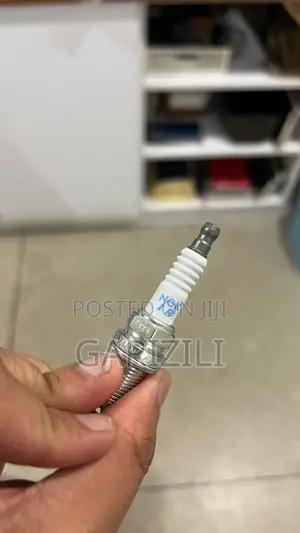 IFR6T11 NGK Laser Iridium Spark Plug - Toyota OE 90919-01210