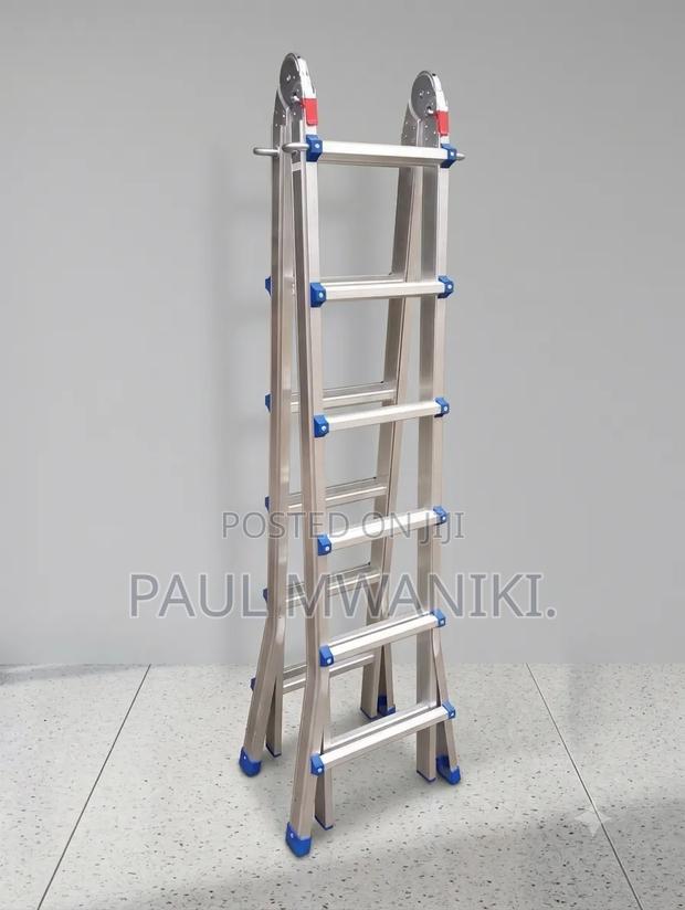 Multi-Purpose Aluminum Extension Ladder – Foldable & Heavy Duty - main view