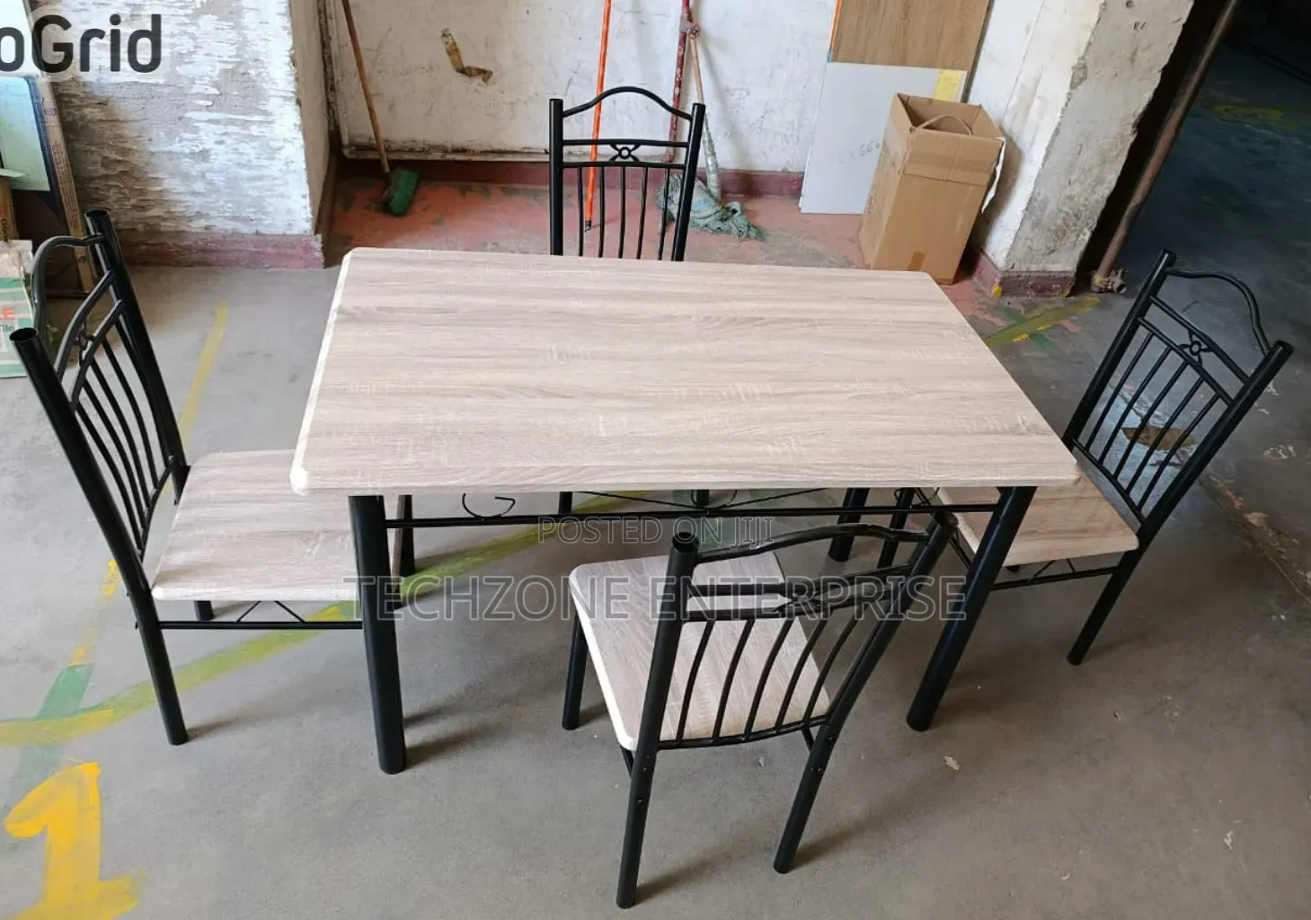 Modern Executive 4 Sitter Dinning Table 