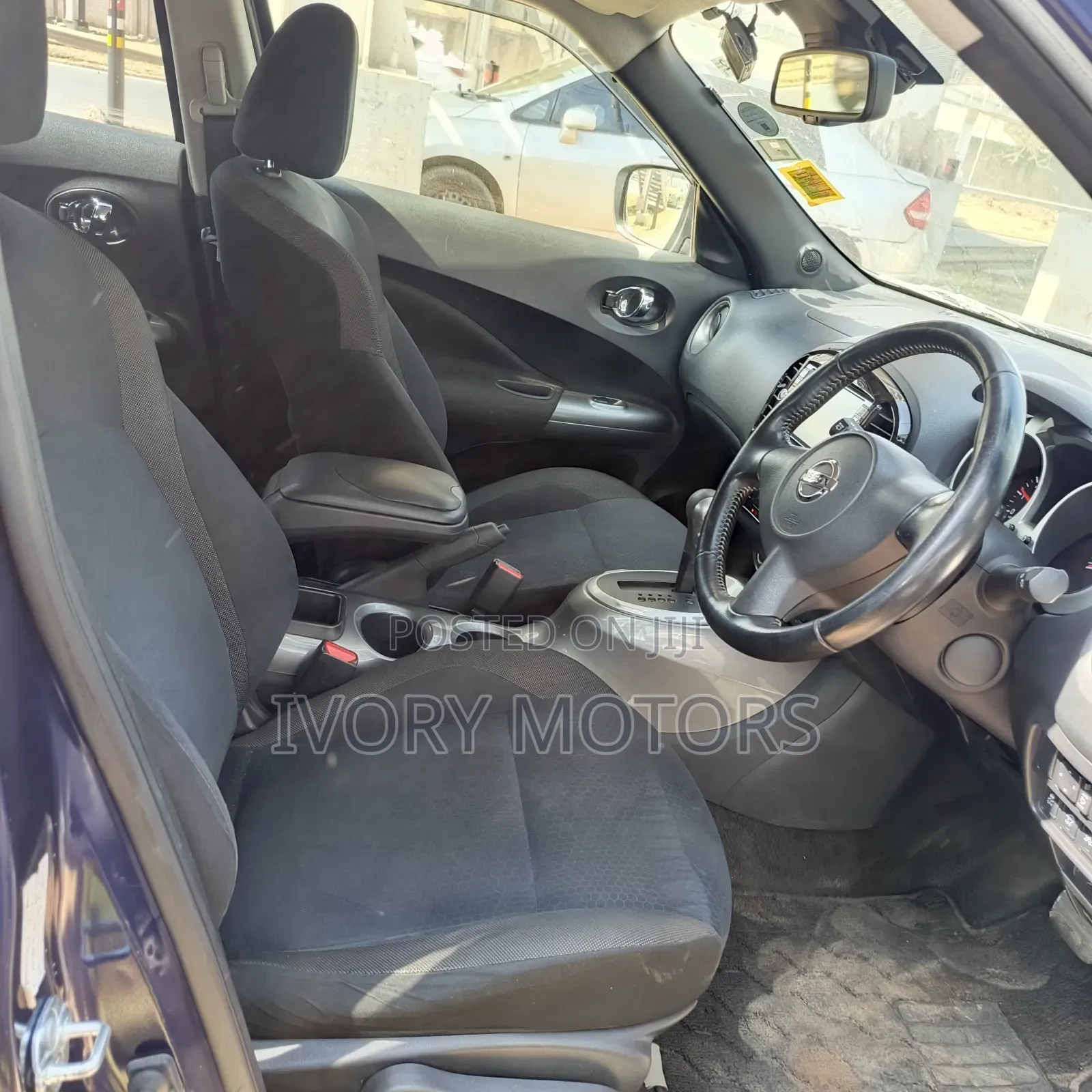 Mercedes-Benz C200 2016 Silver