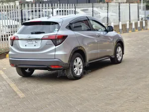 Honda Vezel 1.5 2WD 2019 Silver