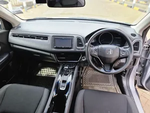 Honda Vezel 1.5 2WD 2019 Silver