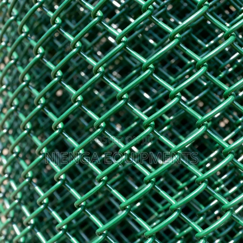Green PVC Coated Chain Link Fence – 14G, 50×50mm, 4ft