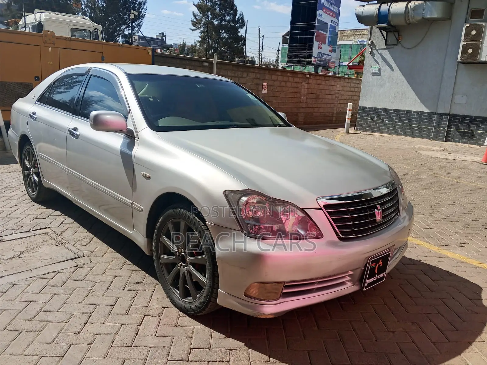 Toyota Crown 2007 Silver