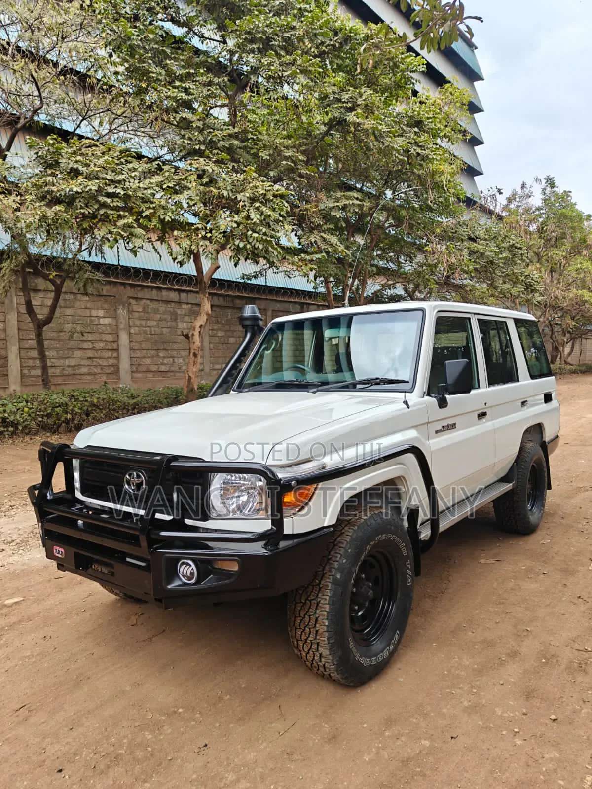 Toyota Land Cruiser 2019 White
