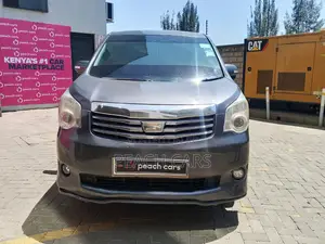 Toyota Noah 2011 Black