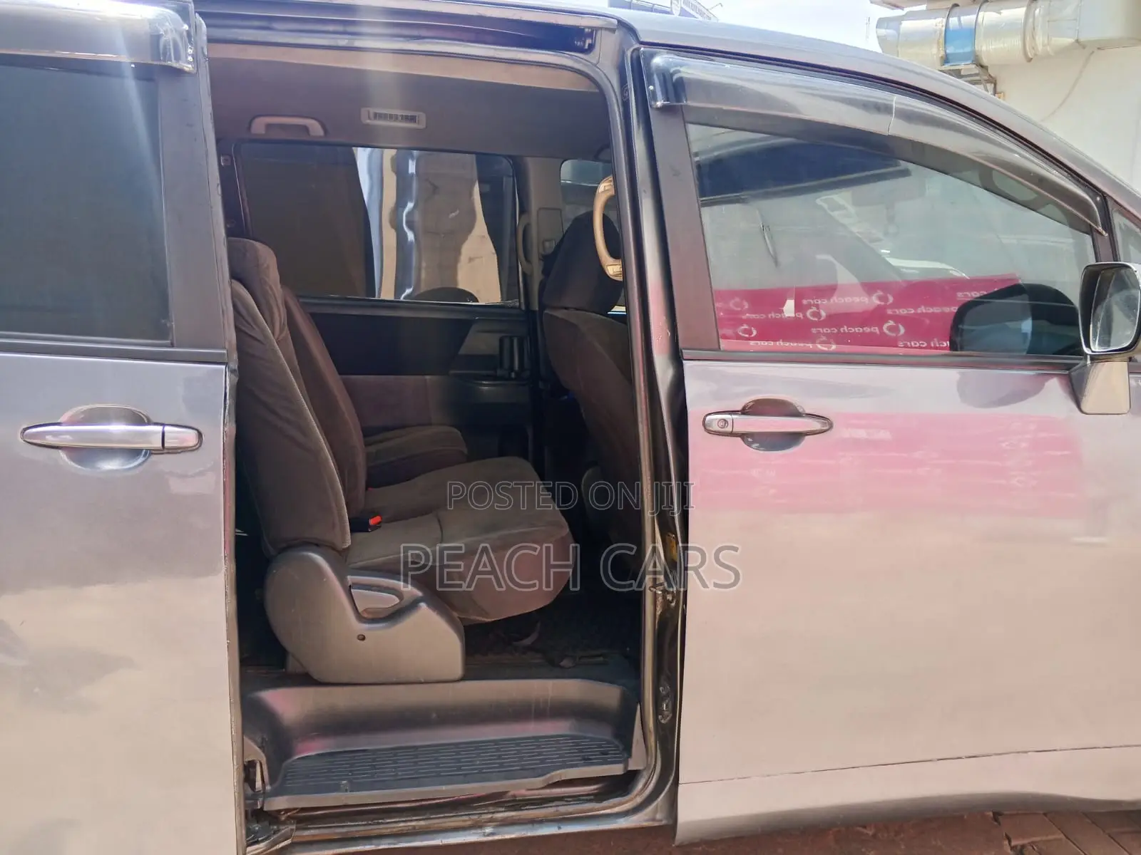Toyota Noah 2011 Black
