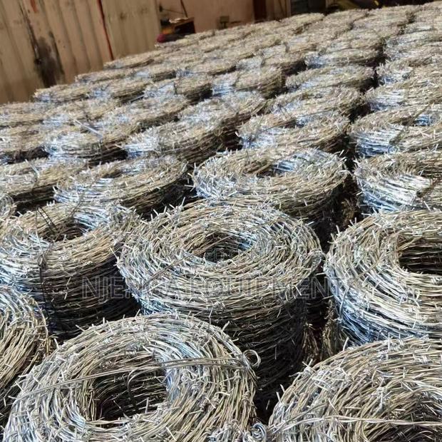 Barbed Wire – 16G, 25kg Roll, 610m - thumbnail 3
